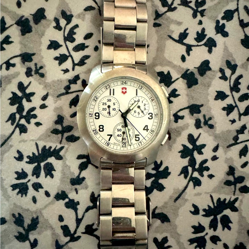 MEN'S WRIST WATCH SWISS ARMY VICTORINOX CHRONOGRAPH QUARTZ 26050.CB SWISS